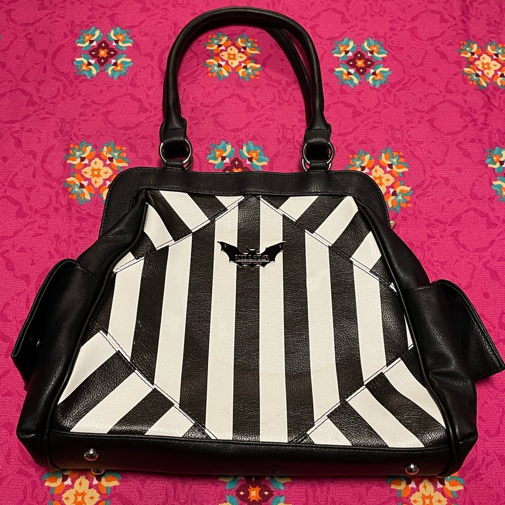 Killstar never trust the living stripe handbag pieces tote goth